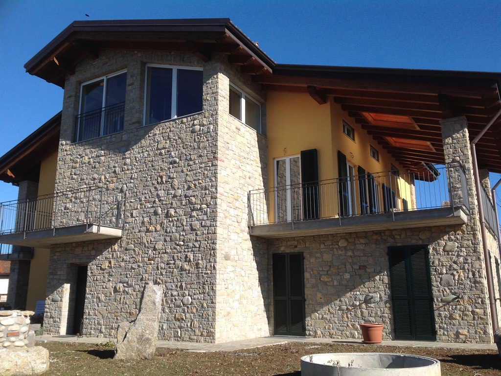 Rivestimenti in pietra naturale